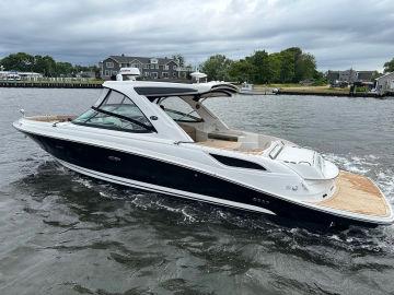 2016 Sea Ray 350SLX