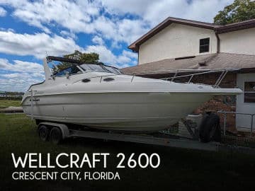 2000 Wellcraft 2600 Martinique