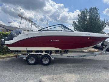 2023 Hurricane SunDeck 235 OB