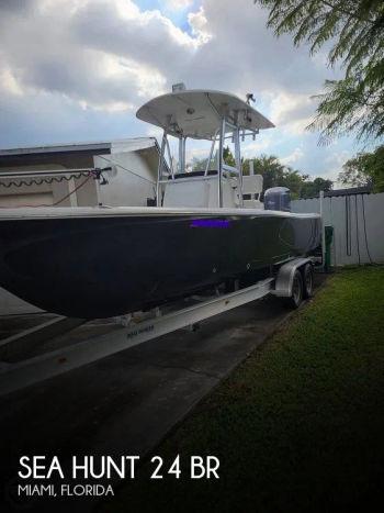 2013 Sea Hunt 24 BR