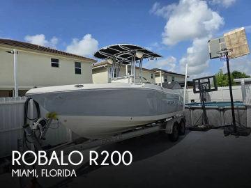 2019 Robalo R200