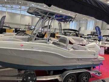 2024 Finseeker 220 Center Console