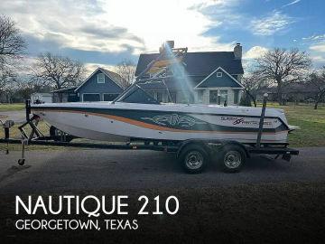 2002 Nautique Super Air 210 TE