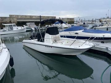 2018 Boston Whaler 210 Dauntless