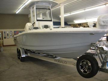 2024 Robalo 246 Cayman