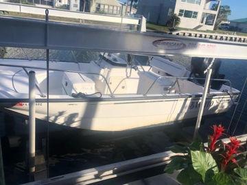 2008 Boston Whaler 170 Montauk