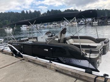 2019 Bayliner Element xr7