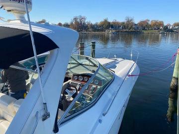 2012 Sea Ray 330 Sundancer