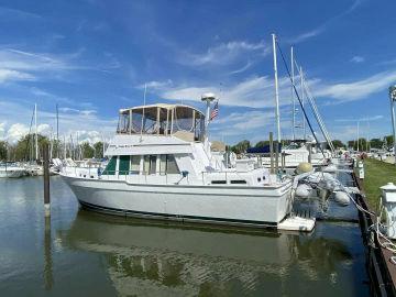 2000 Mainship 430 Trawler