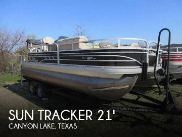 2023 Sun Tracker FISHING BARGE 20-DLX