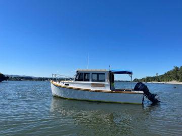 2003 Custom Arch Davis Lobster Boat