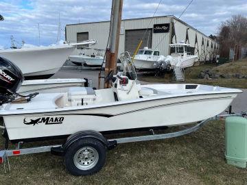 2023 Mako Pro Skiff 15 CC