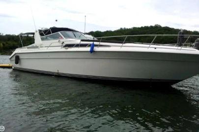 1990 Sea Ray 420 Sundancer