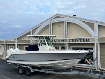 2024 BOSTON WHALER 250 OUTRAGE