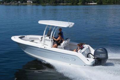 2024 Robalo R222 Explorer