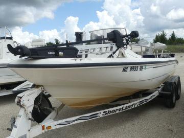 1998 Boston Whaler DAUNTLESS