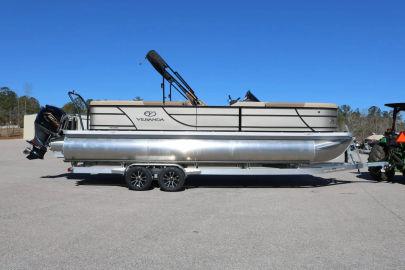 2023 Veranda Luxury Pontoons VR 25 RC Luxury