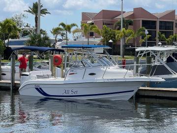 2000 Cobia 220 Walkaround