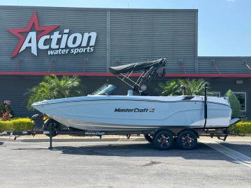 2024 MasterCraft XT24