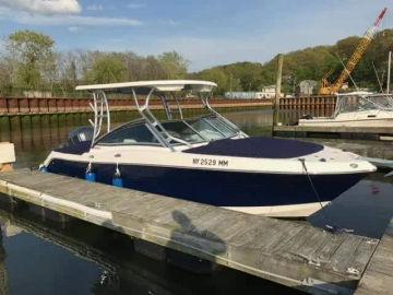 2016 Robalo R247 