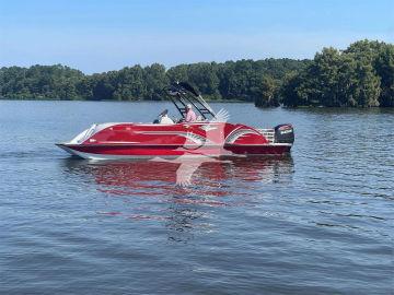 2025 CARAVELLE BOAT GROUP RAZOR 252XL UR