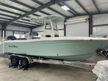 2024 NauticStar 242L Offshore