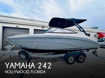 2019 Yamaha 242 Limited SE