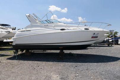 2000 Cruisers Yachts 2870 Express