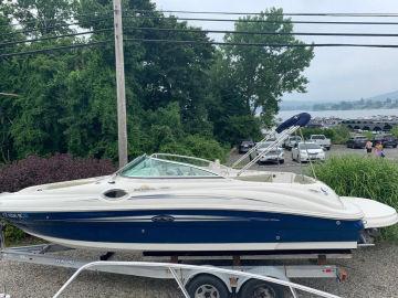 2007 Sea Ray Sundeck 240