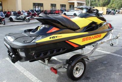 2015 Sea-Doo RXT 260