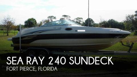 2004 Sea Ray 240 Sundeck