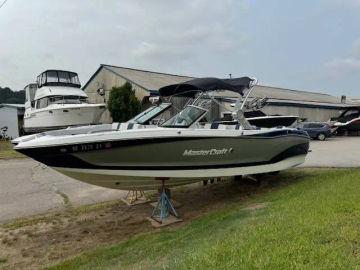 2020 MASTERCRAFT X26