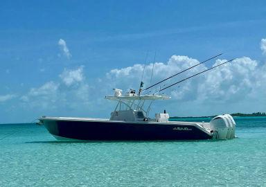 2014 SeaHunter 37 Center Console