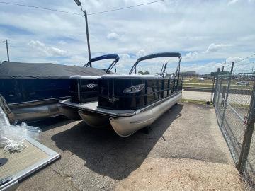 2023 BENTLEY PONTOONS ELITE 223 SWINGBACK