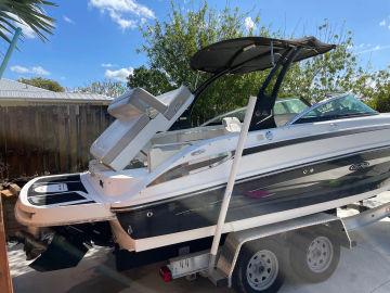 2012 Sea Ray 240 Sundeck