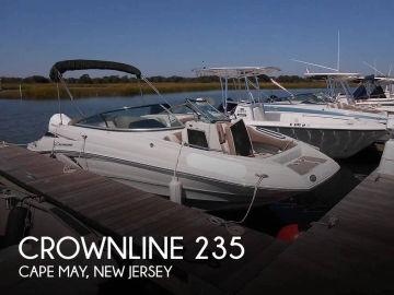 2023 Crownline 235