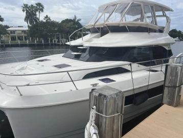 2016 Aquila 44 Yacht