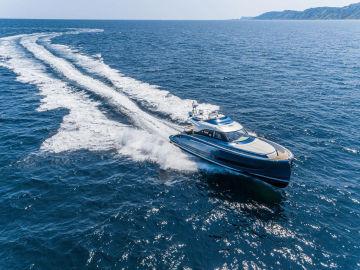 2025 Solaris Power 48 Flybridge