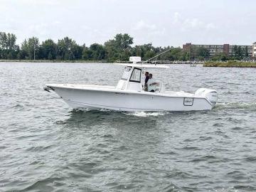 2023 Sea Hunt Gamefish 30 With Coffin