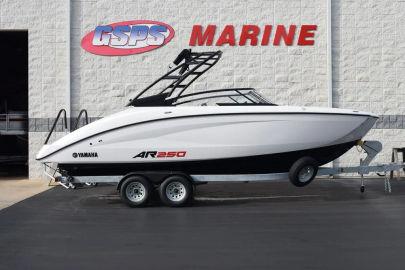 2024 Yamaha Boats AR250