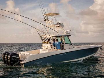 2015 Boston Whaler 350 Outrage