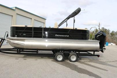 2023 Berkshire Pontoons 22 CTS RFX