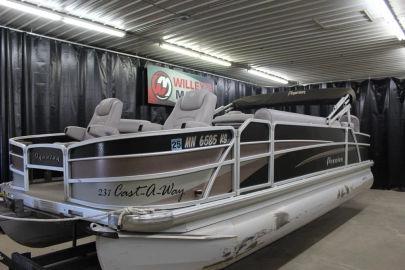 2011 Premier 231 Castaway