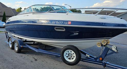 2004 Four Winns 225 SUNDOWNER