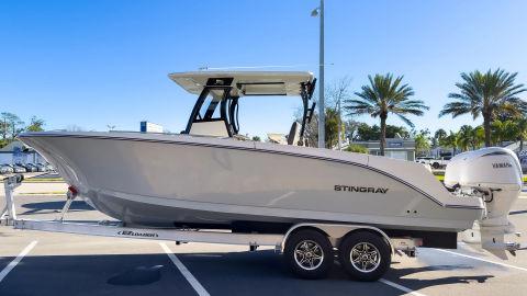 2024 Stingray Boats 273 CC