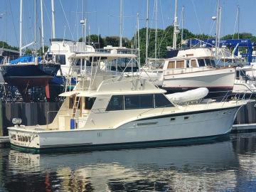 1976 Hatteras 53 Convertible