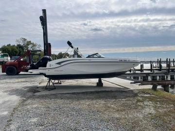 2021 Bayliner DX2000