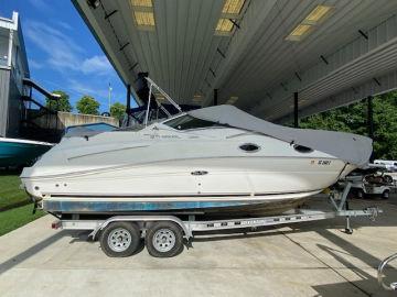 2008 Sea Ray 240 Sundancer