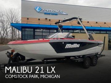 2023 Malibu 21 LX