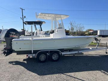 2015 Sea Hunt BX22BR